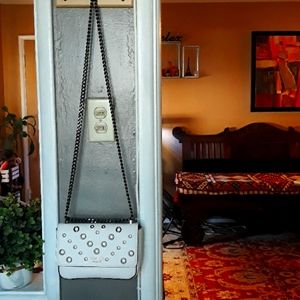 Shoulder / crossbody bag